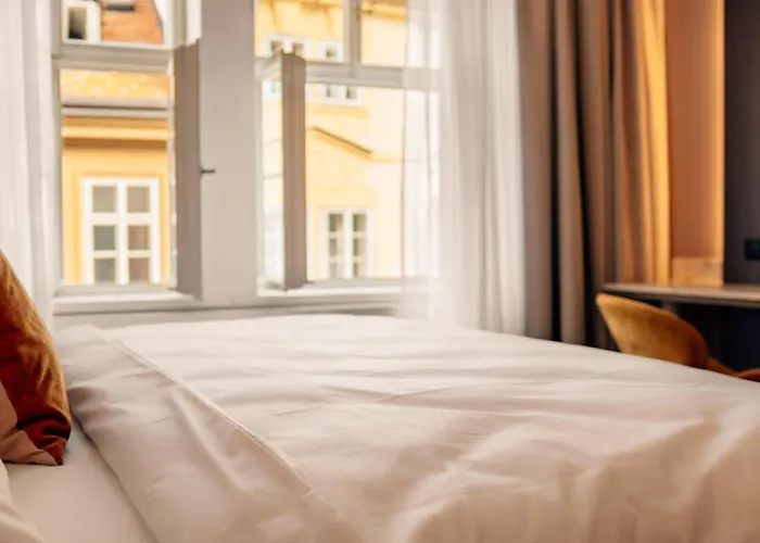 Hotel Golden Key Prague Castle